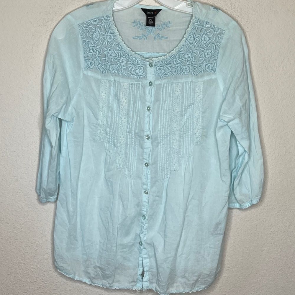 Intro. Petite Top - Picture 5 of 7